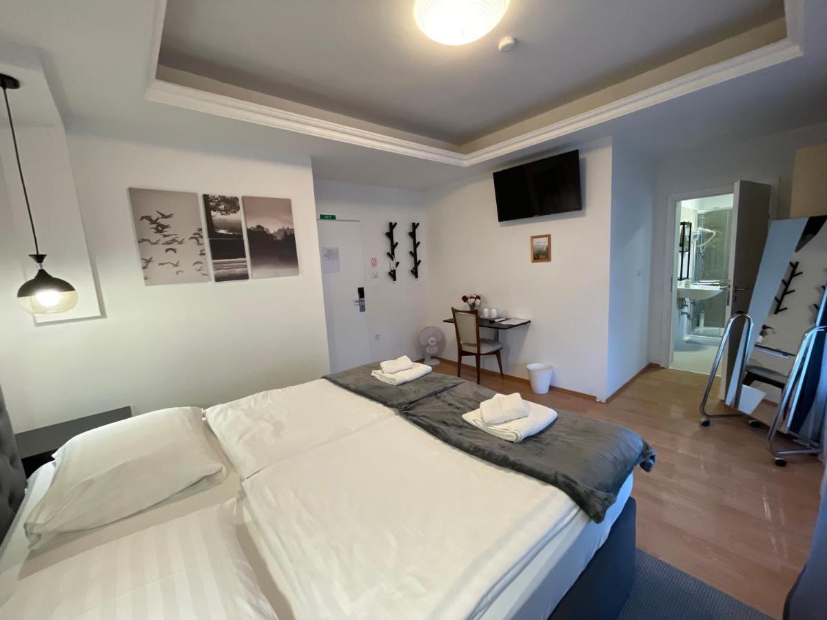 Stella Boutique Rooms Sesvete Eksteriør billede